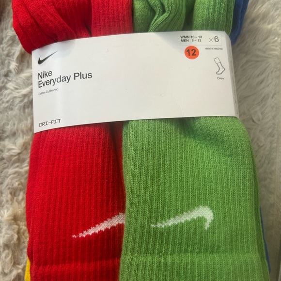 Nike Everyday Plus Crew Socks - Red, Green, Blue - Picture 1 of 4